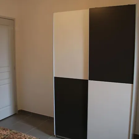 : Super De Qualité * Narbona